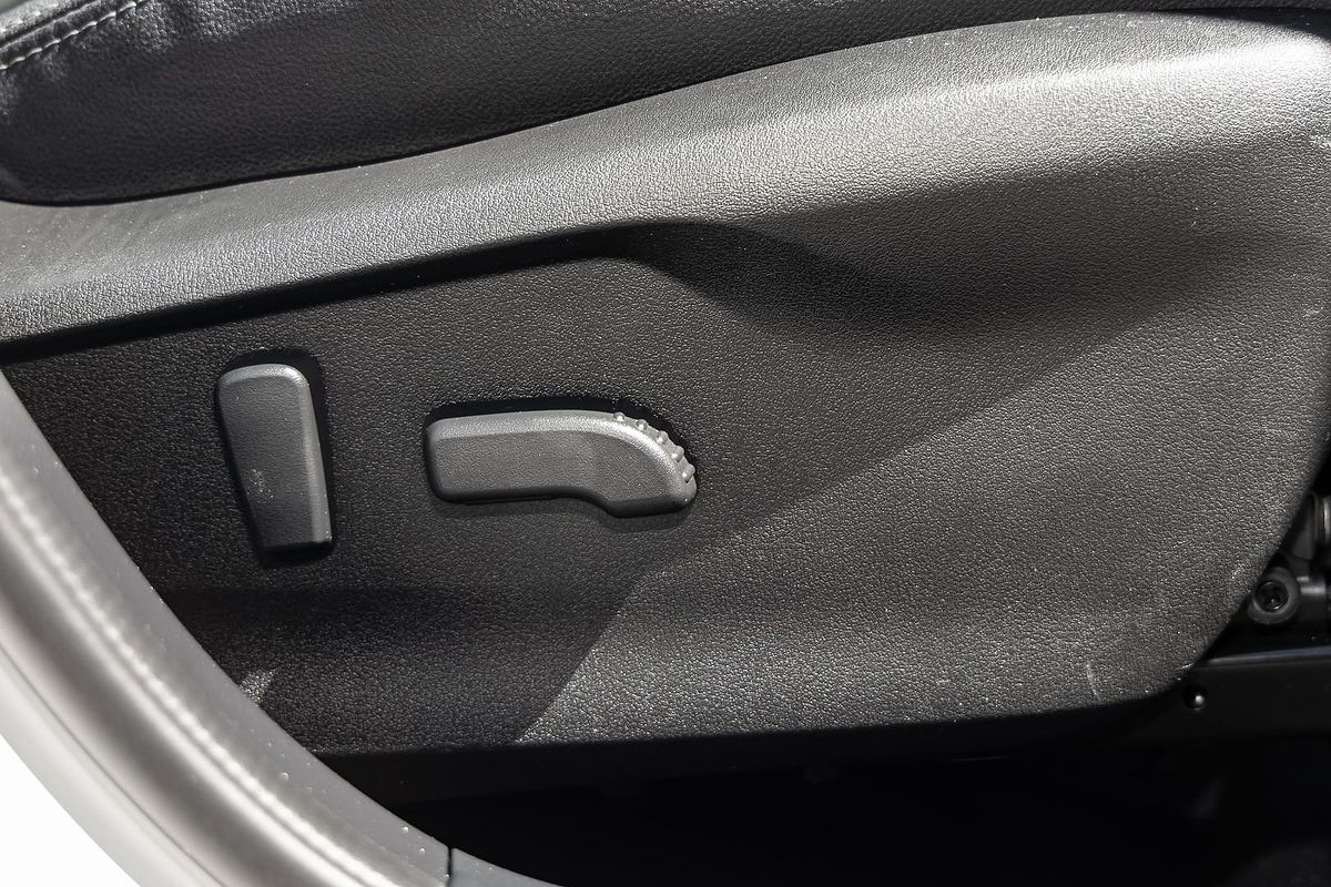 2023 Subaru Forester 2.5i Premium S5