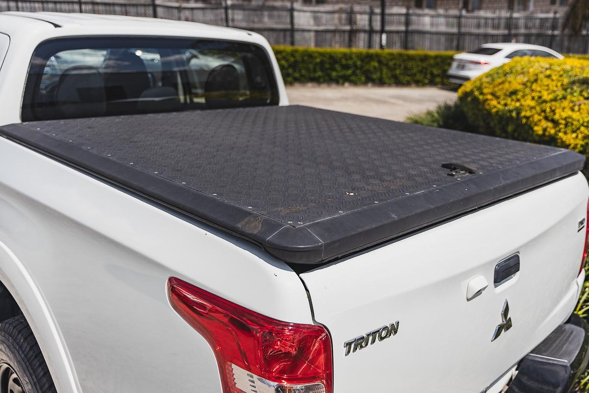 2017 Mitsubishi Triton GLX MQ 4X4