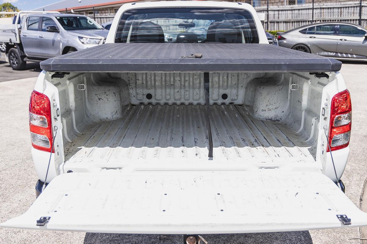 2017 Mitsubishi Triton GLX MQ 4X4
