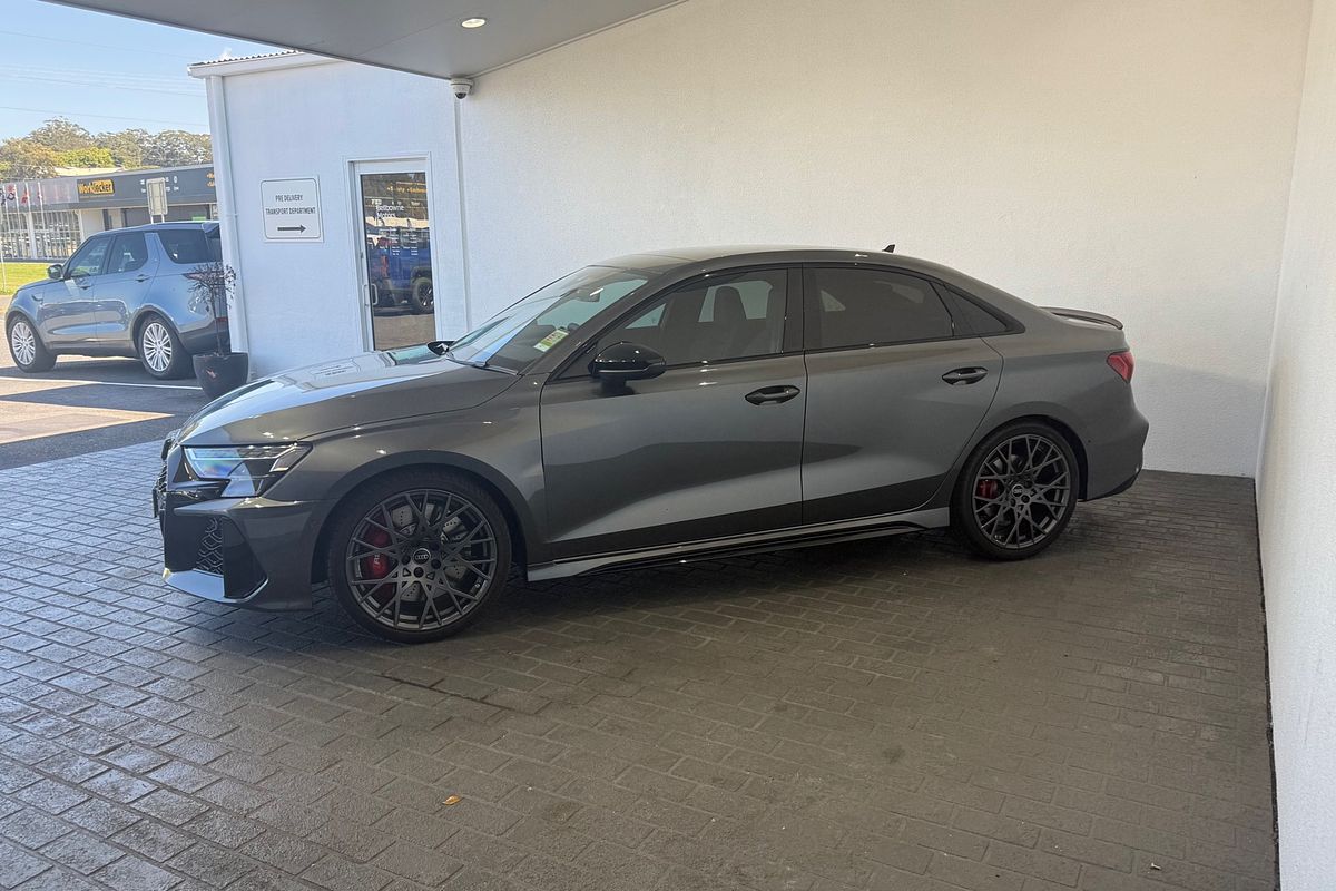 2025 Audi RS3 GY