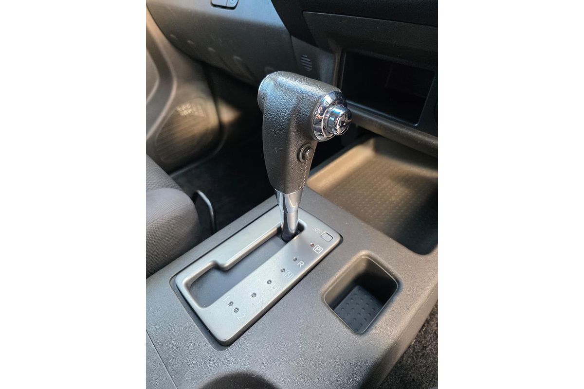 2010 Nissan Navara RX D40 4X4