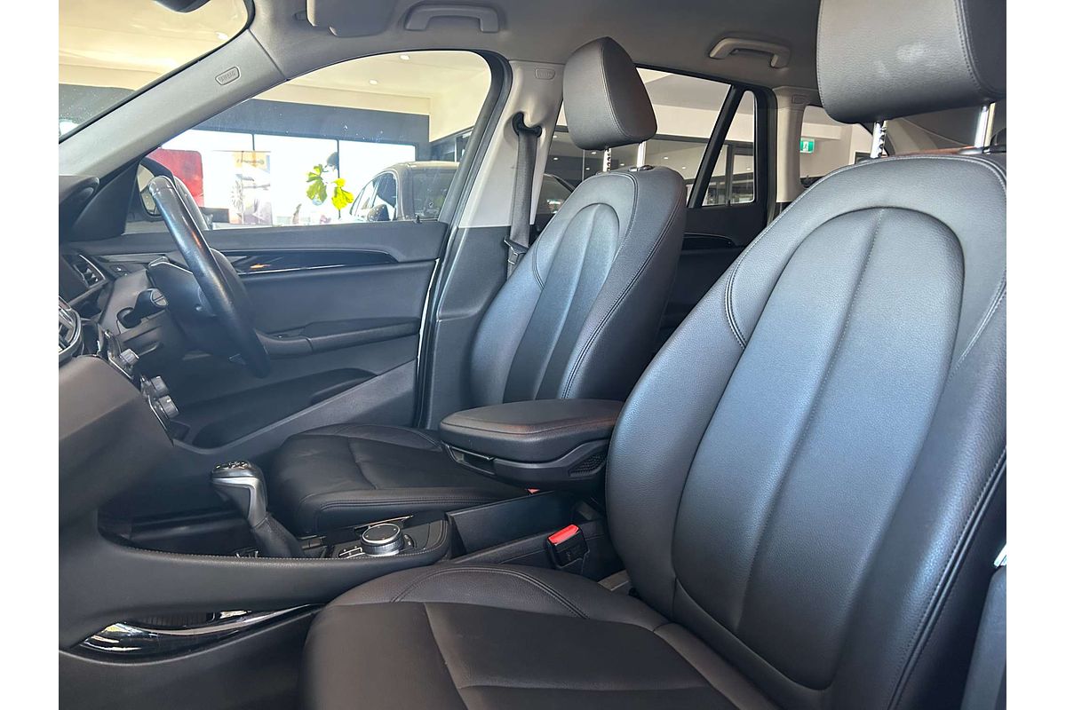 2019 BMW X1 sDrive18d F48