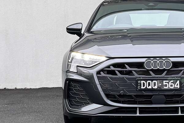 2025 Audi A3 35 TFSI S line GY