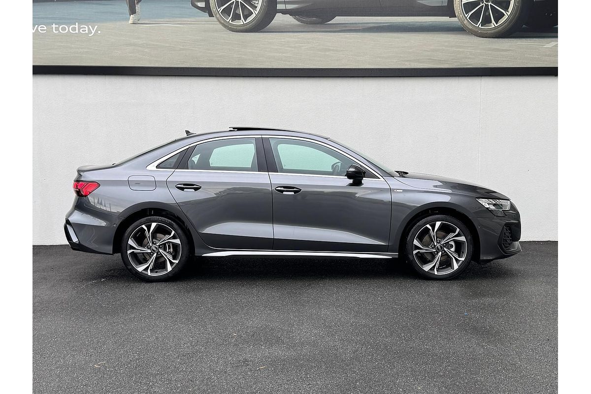 2025 Audi A3 35 TFSI S line GY