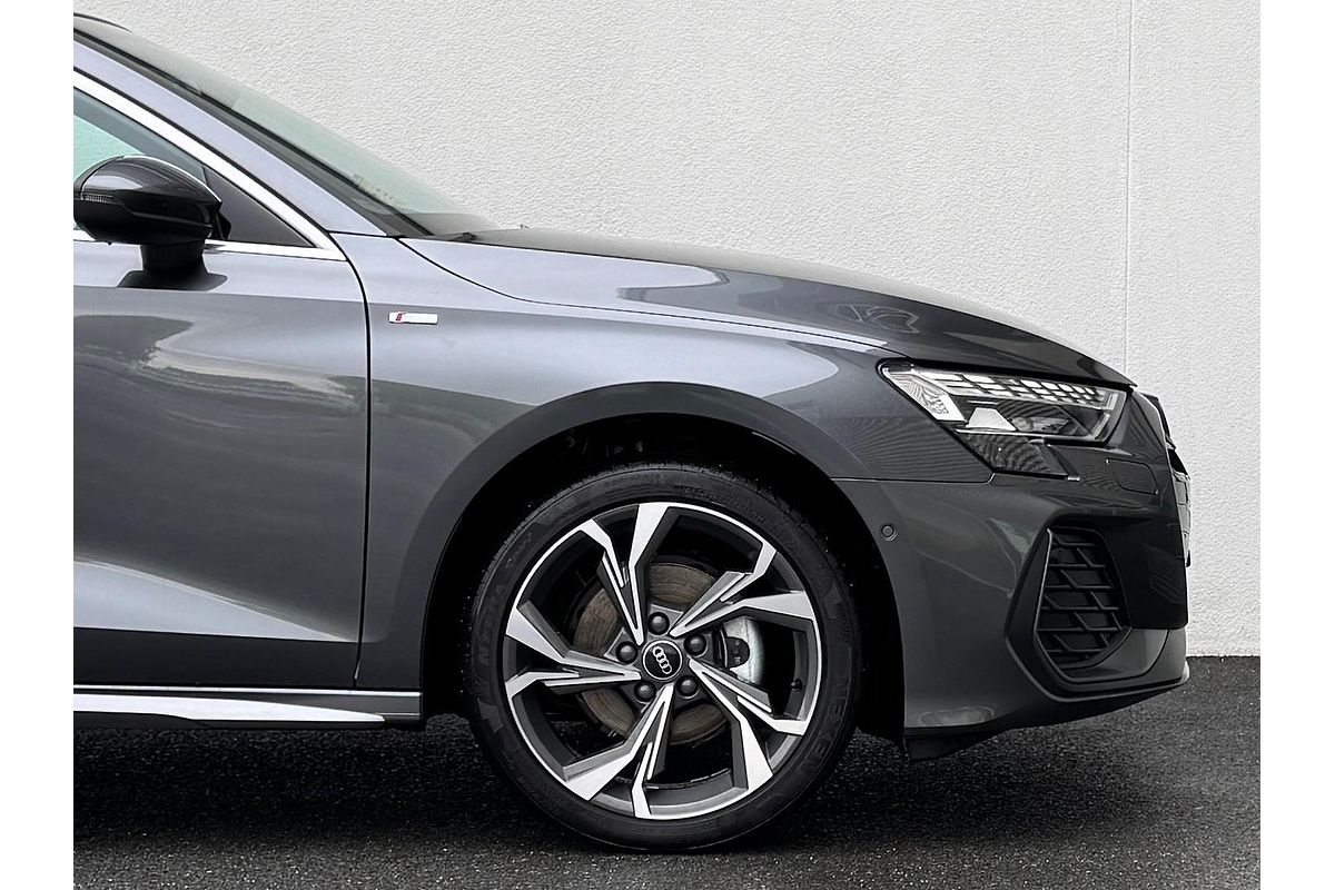 2025 Audi A3 35 TFSI S line GY