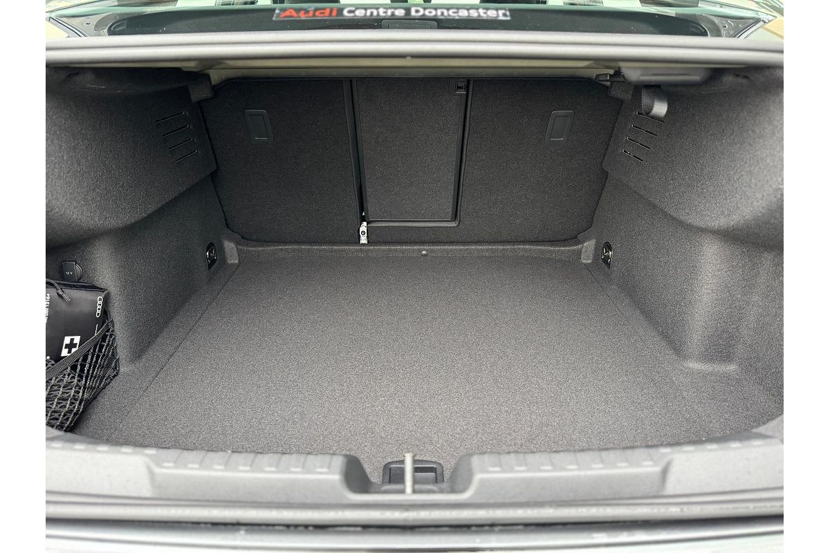 2025 Audi A3 35 TFSI S line GY