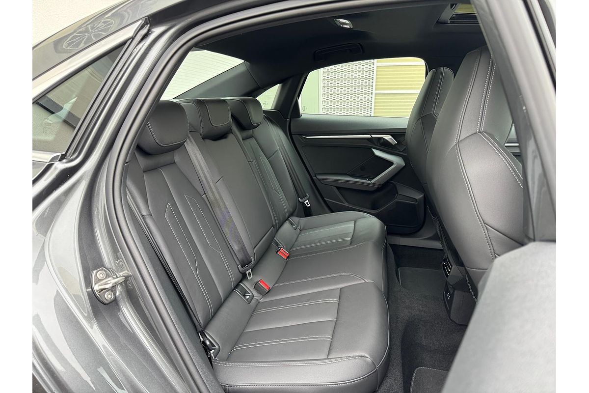 2025 Audi A3 35 TFSI S line GY