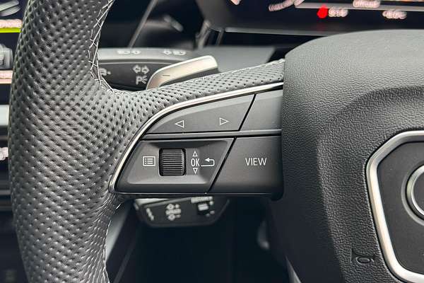 2025 Audi A3 35 TFSI S line GY