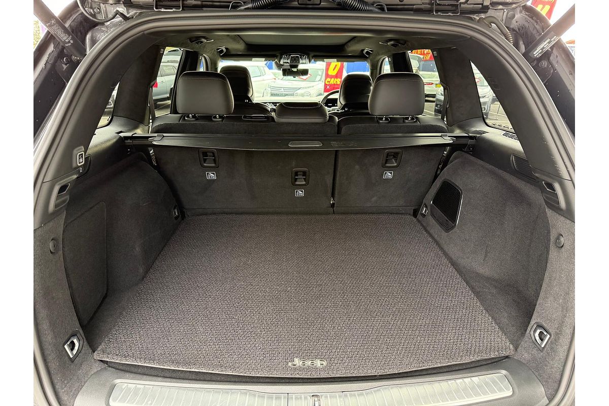 2023 Jeep Grand Cherokee Summit Reserve 4xe WL