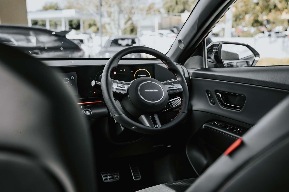 2025 Hyundai Kona Premium N Line SX2.V3