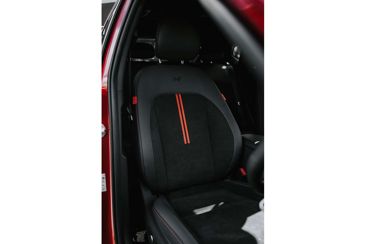 2025 Hyundai Kona Premium N Line SX2.V3