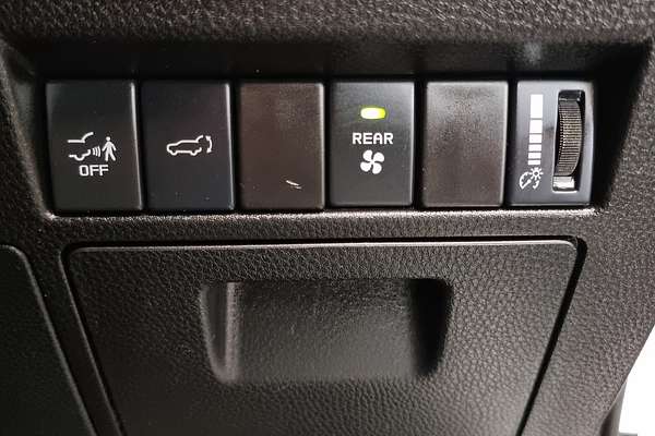 2024 Isuzu MU-X LS-U