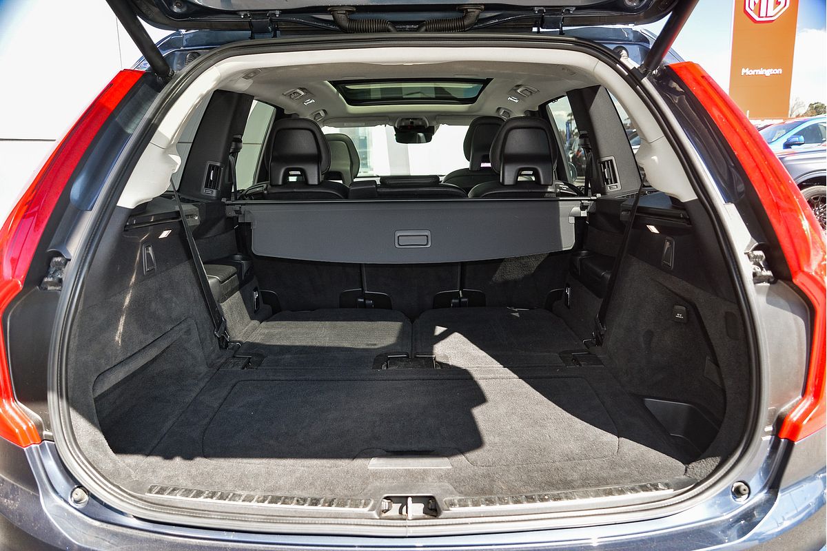 2020 Volvo XC90 T6 Inscription