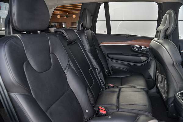 2020 Volvo XC90 T6 Inscription