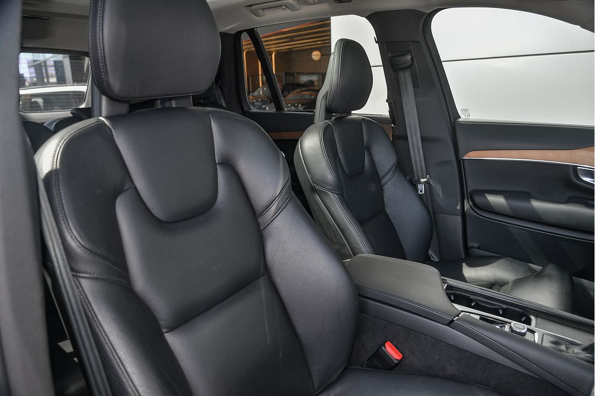 2020 Volvo XC90 T6 Inscription