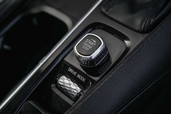 2020 Volvo XC90 T6 Inscription