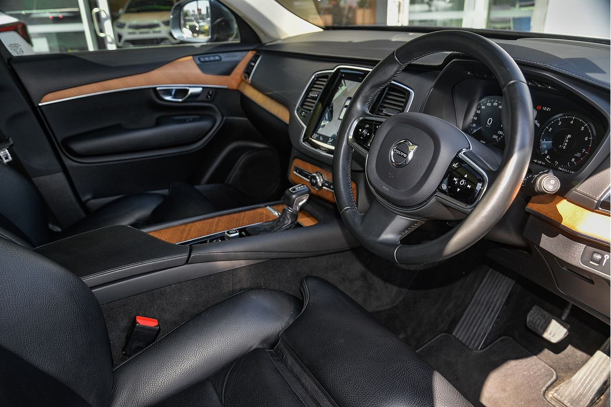 2020 Volvo XC90 T6 Inscription