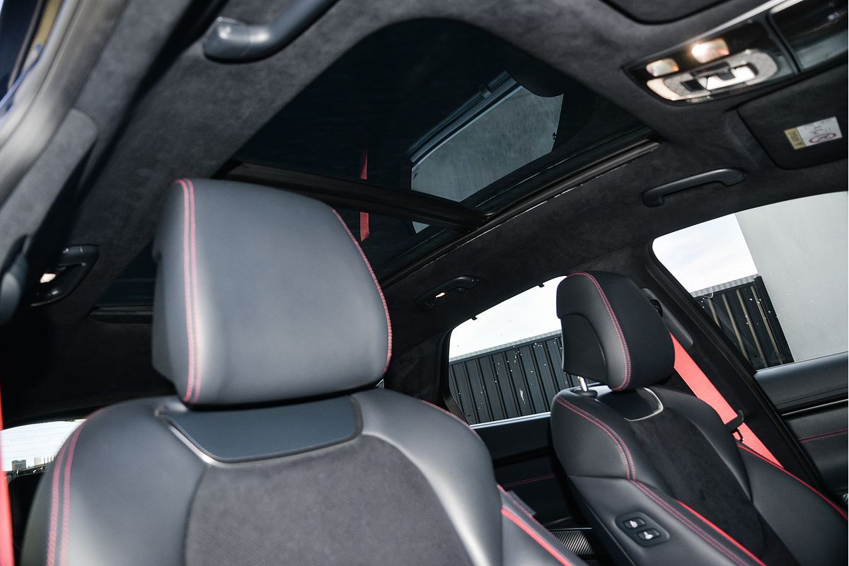 2022 Genesis GV70 3.5T AWD Sport JK.V2