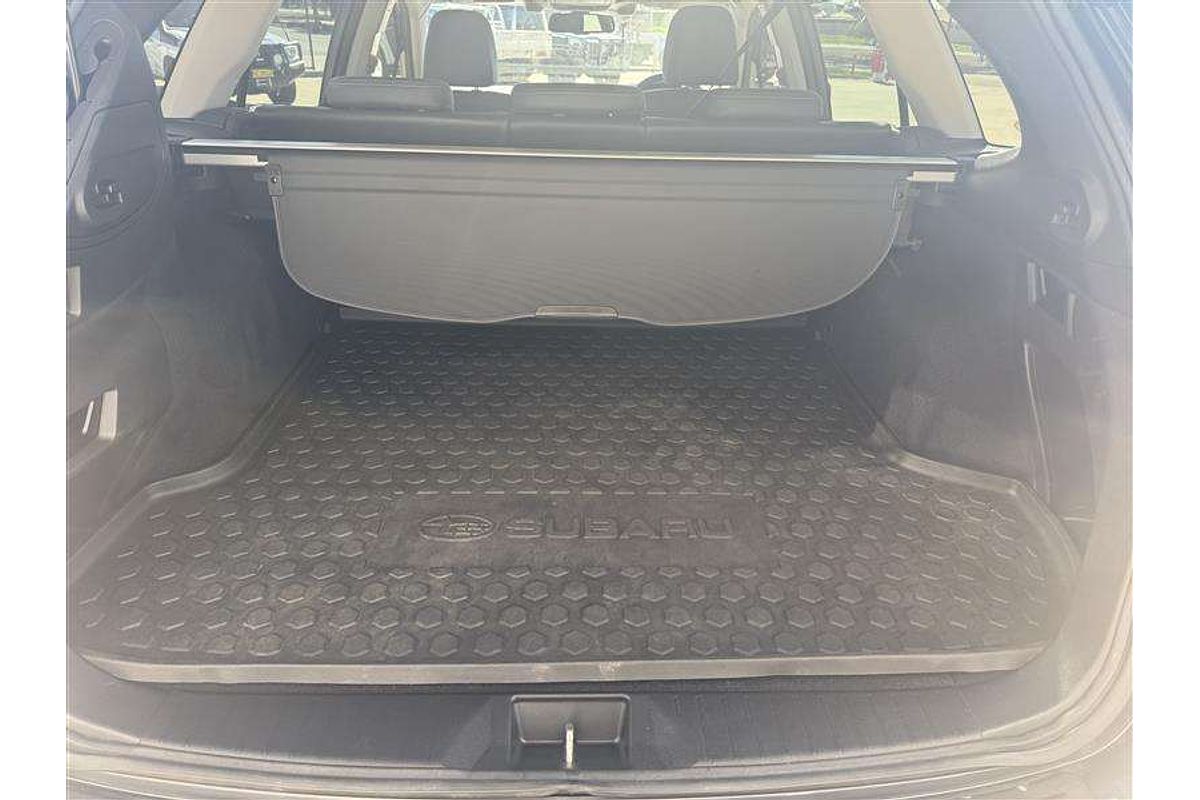 2020 Subaru Outback 2.5i  AWD MY20