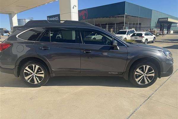 2020 Subaru Outback 2.5i  AWD MY20