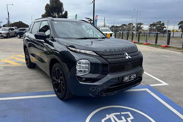 2024 Mitsubishi Outlander PHEV GSR ZM