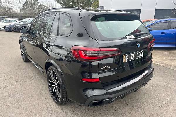 2022 BMW X5 xDRIVE30d M SPORT G05