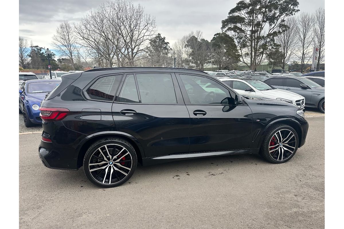 2022 BMW X5 xDRIVE30d M SPORT G05