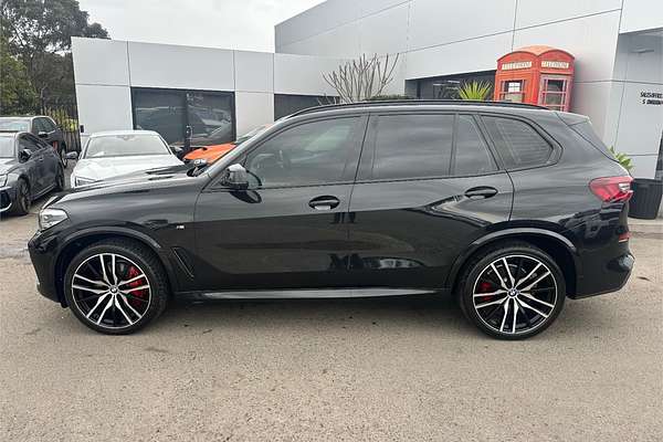 2022 BMW X5 xDRIVE30d M SPORT G05