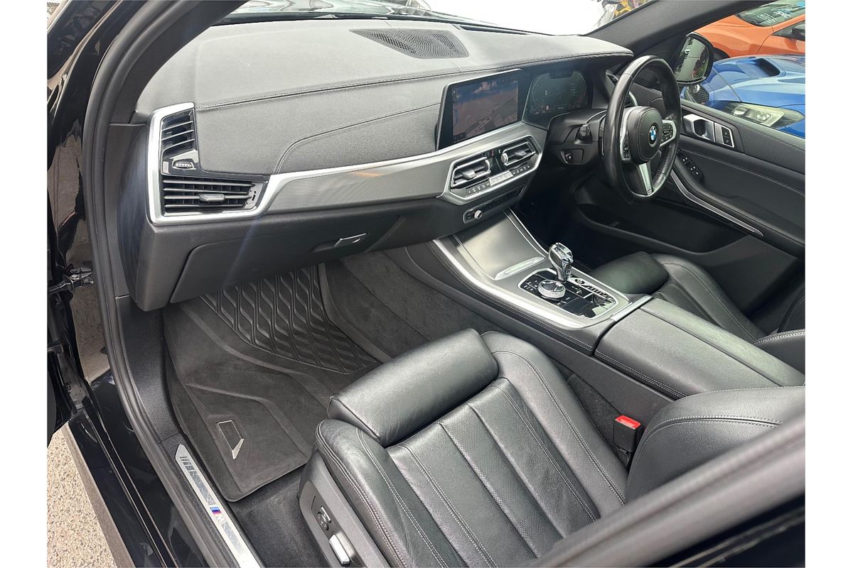 2022 BMW X5 xDRIVE30d M SPORT G05