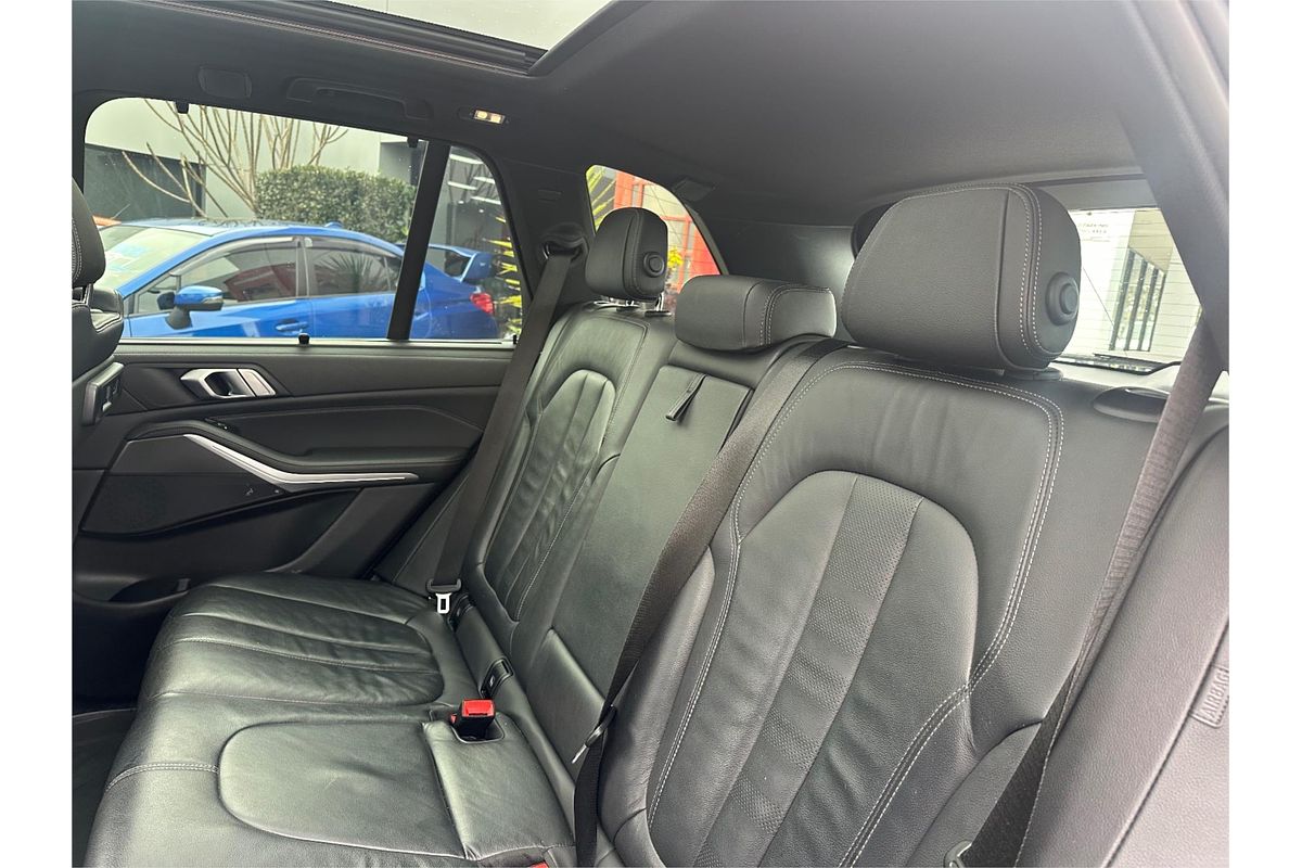 2022 BMW X5 xDrive30d M Sport G05