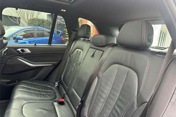 2022 BMW X5 xDrive30d M Sport G05