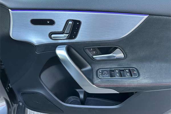 2018 Mercedes-Benz 250 4MATIC AMG LINE 177 MY19