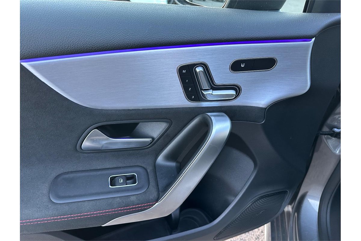 2018 Mercedes-Benz A-Class A250 AMG Line W177