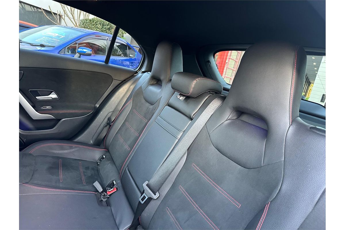 2018 Mercedes-Benz 250 4MATIC AMG LINE 177 MY19