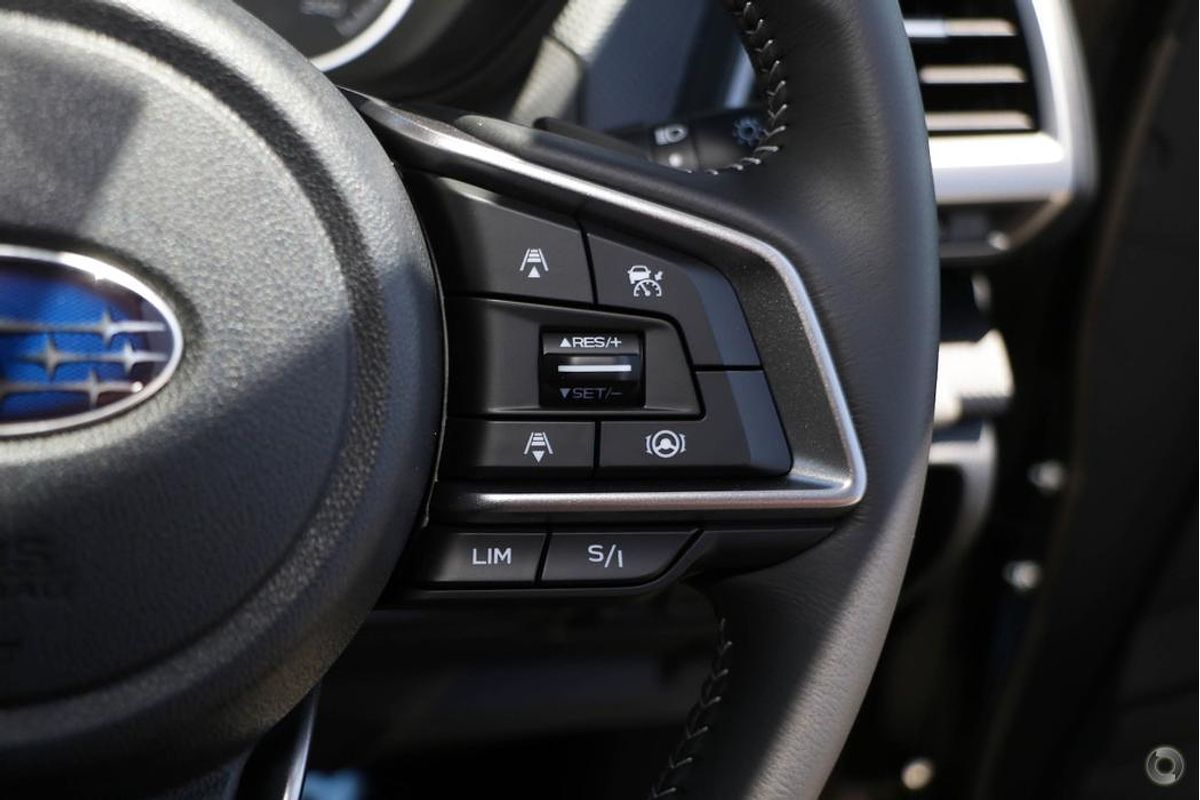 2025 Subaru Forester Hybrid L S5