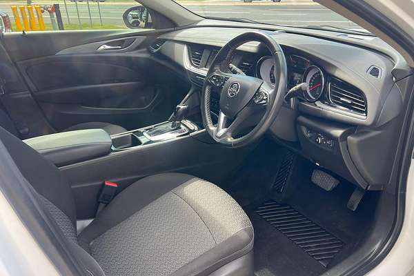 2020 Holden Commodore LT ZB
