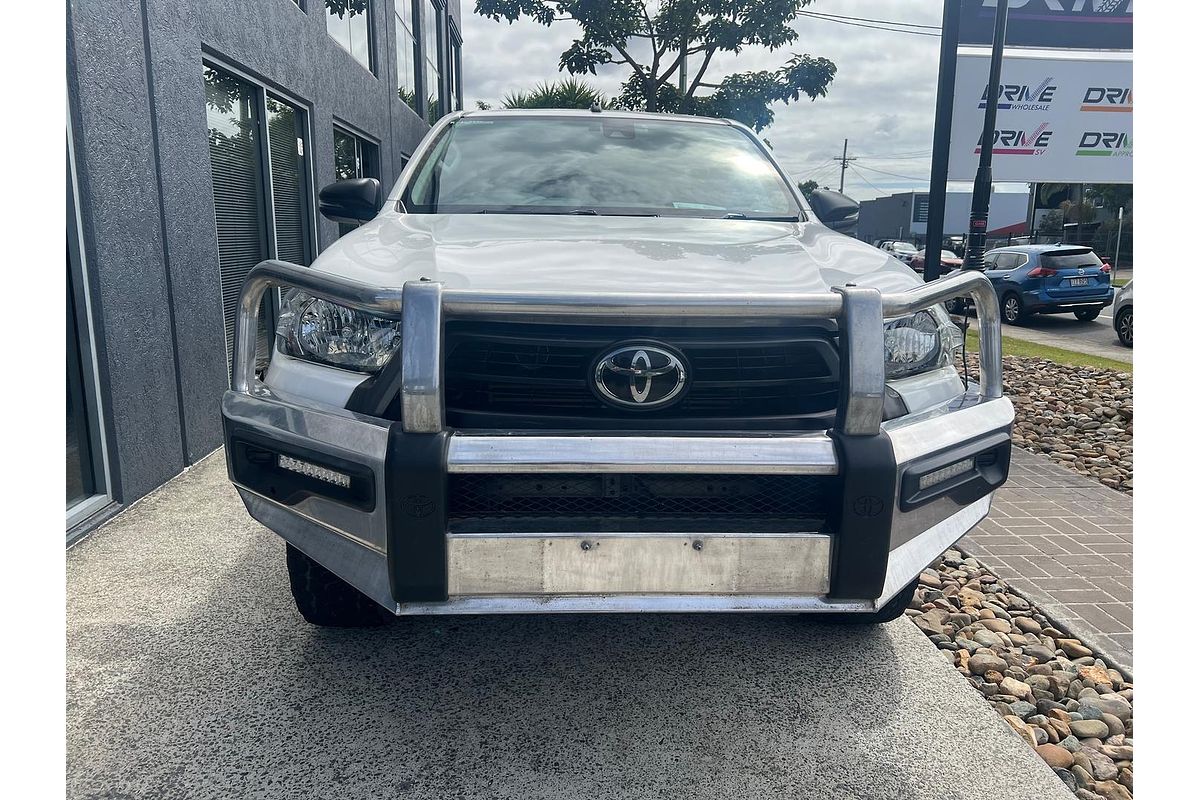 2020 Toyota Hilux SR GUN126R 4X4