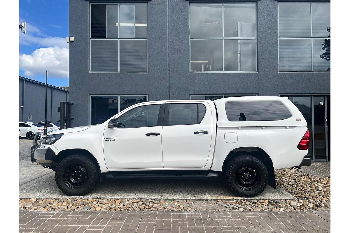 2020 Toyota Hilux SR GUN126R 4X4