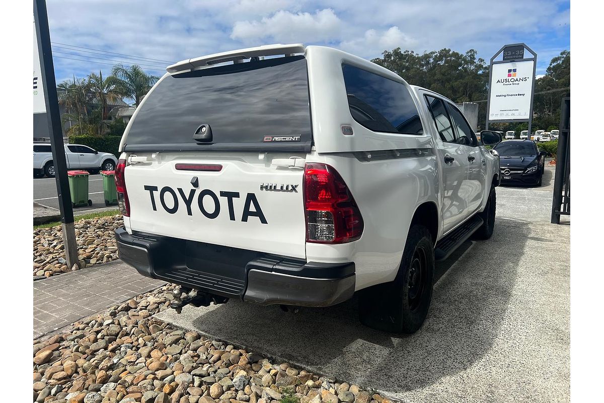 2020 Toyota Hilux SR GUN126R 4X4
