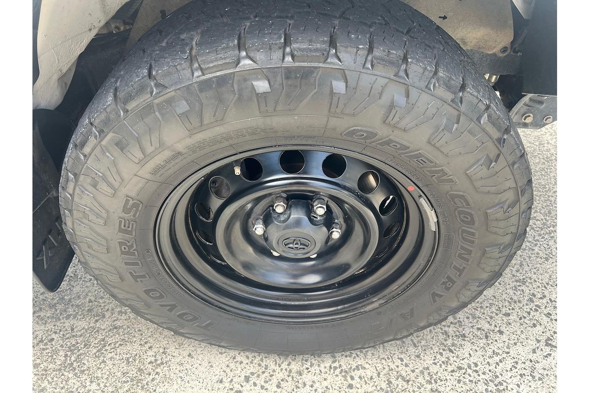 2020 Toyota Hilux SR GUN126R 4X4