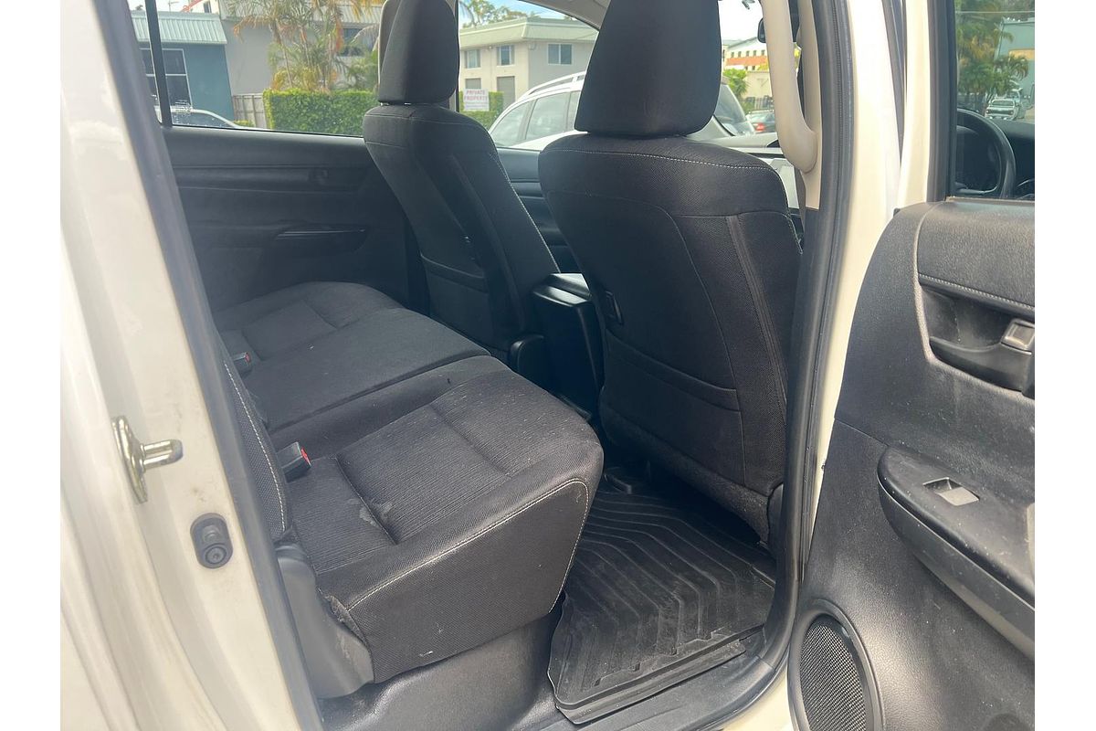 2020 Toyota Hilux SR GUN126R 4X4