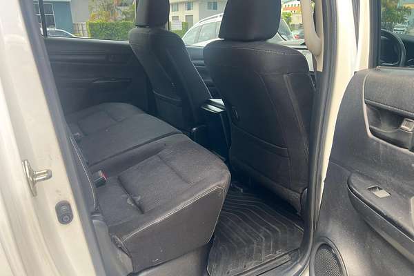 2020 Toyota Hilux SR GUN126R 4X4