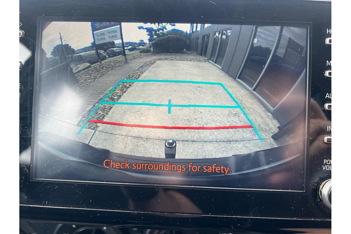 2020 Toyota Hilux SR GUN126R 4X4