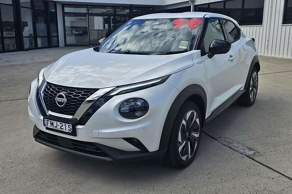 2024 Nissan JUKE ST-L F16