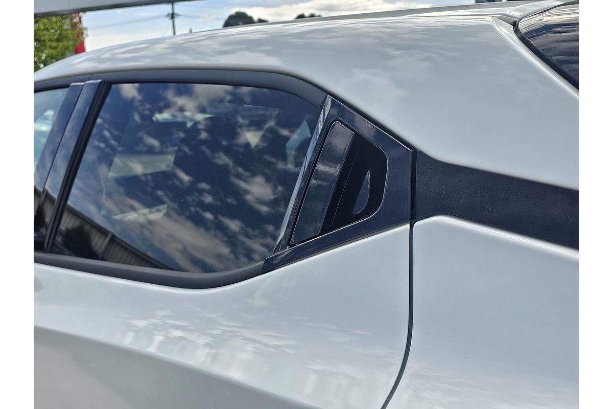 2024 Nissan JUKE ST-L F16