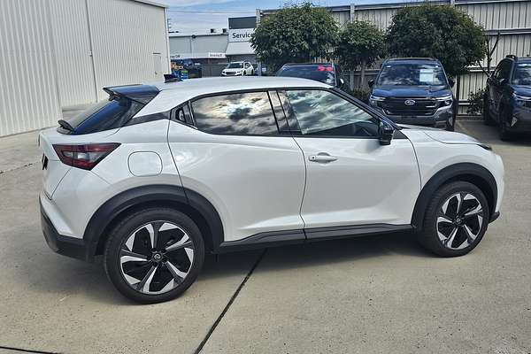 2024 Nissan JUKE ST-L F16