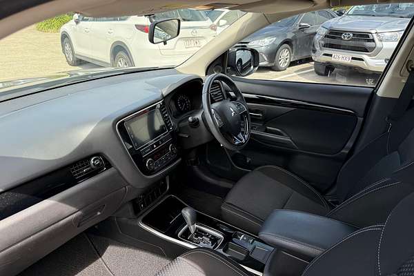 2019 Mitsubishi Outlander ES ZL