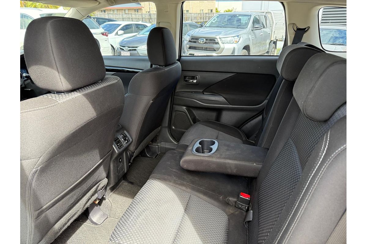 2019 Mitsubishi Outlander ES ZL