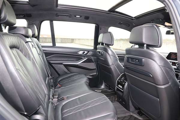 2021 BMW X7 M50i G07