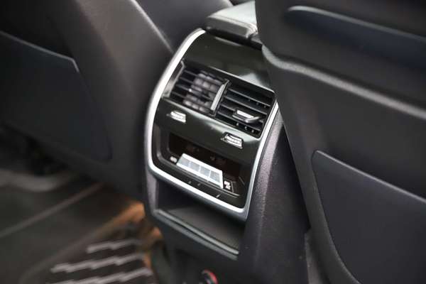 2021 BMW X7 M50i G07